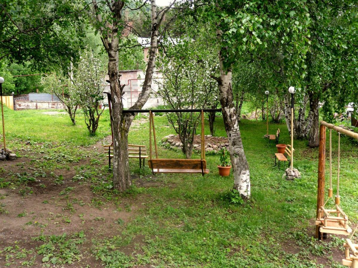 Kazbegi Cottages Qabarjina Экстерьер фото